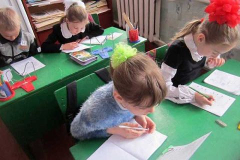 Учні в українських селах не мають доступу до якісної освіти, – Міносвіти