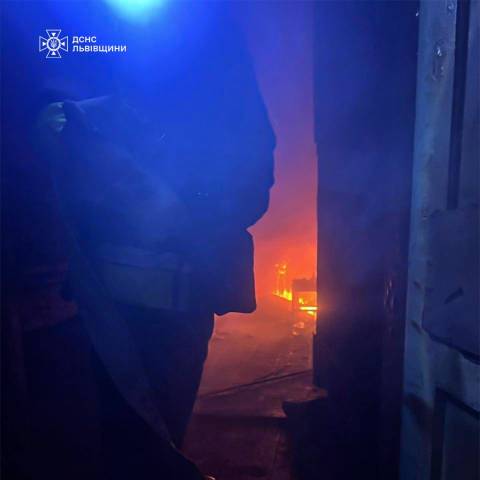 У Бродах під час пожежі у квартирі загинув чоловік