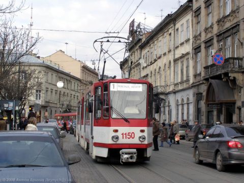 На зупинці «Саксаганського» встановлено табло відліку часу прибуття трамваю