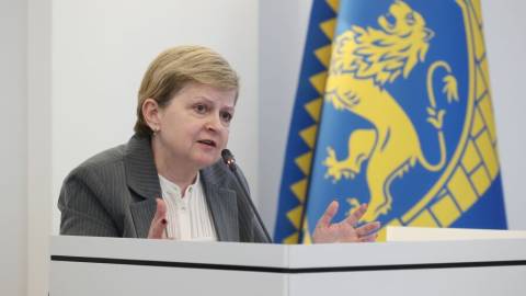 Маруняк у лютому отримала понад 30 тисяч за високі досягнення у праці