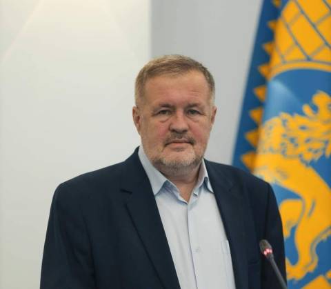 Депутат Ропяк зібрав майже 300 тисяч готівки