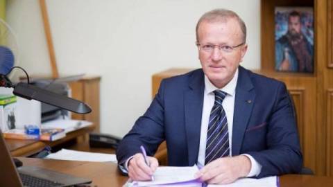 Головний освітянин Львівщини у серпні отримав заробив майже 70 тисяч гривень