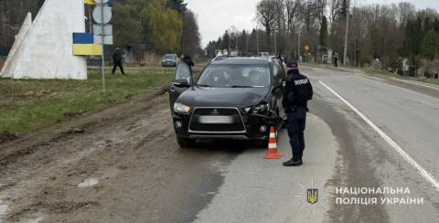 Поблизу Трускавця водій Mitsubishi Outlander збив дитину