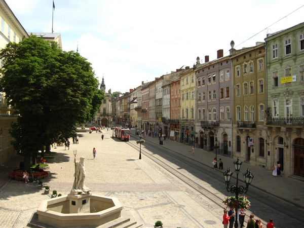 Проекти «Підземне місто» та «SOS» представлять сьогодні у Львові