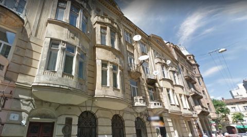 Львівська фірма реставрує балкони будинку-пам'ятки архітектури на вулиці Фредра