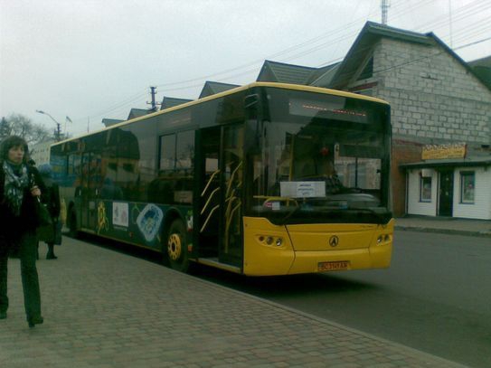 До військового госпіталю у Винниках відновили автобусне сполучення