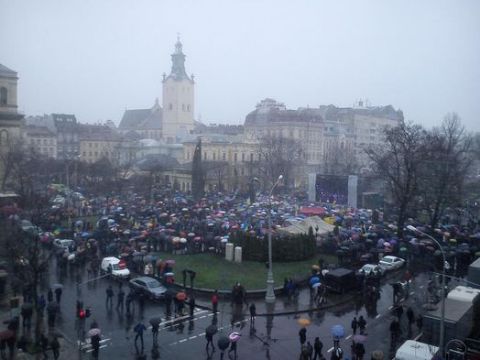 Поплавський не відпустив львівських студентів на євроінтеграційну ходу