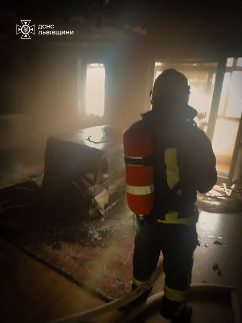 У Стрию через пожежу в квартирі загинув чоловік