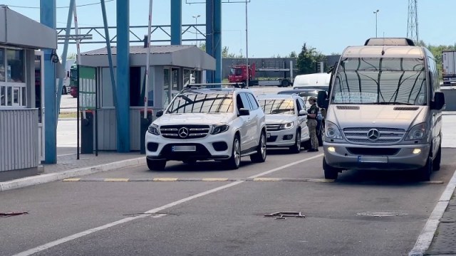 На кордоні з Польщею – черги з 115 авто та 40 пішоходів