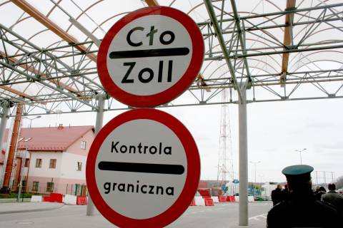 На матчі у Львові вболівальники зможуть потрапити через 10 пунктів пропуску