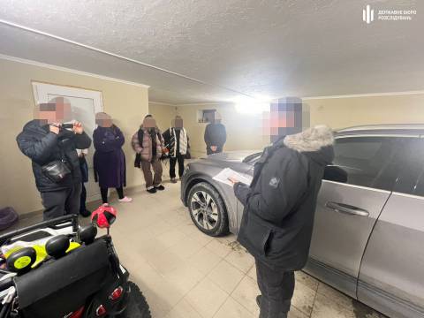 Львівські митник та прикордонник переправляли ухилянтів до ЄС за паспортами померлих