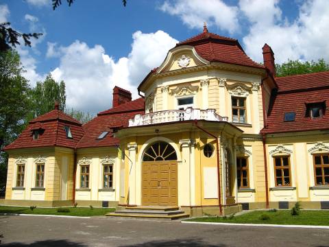 АМКУ визнав порушення у рішенні Великолюбінської сільради щодо встановлення ставок земельного податку 