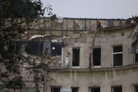 Чотири людини загинули, 13 поранених, 35 будинків пошкоджено внаслідок ракетного обстілу у Львові