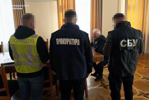 Гендиректора держпідприємства Львівщини викрили на незаконних виплатах у понад мільйон гривень