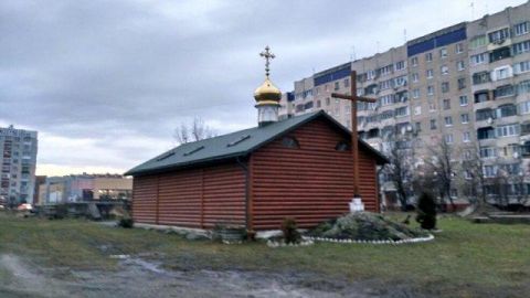 Сихівський храм Московського патріархату завісили плакатами зі Сталіним