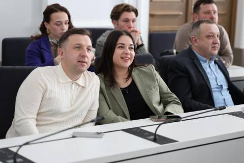 Депутатка Гринів купила нову Audi A4