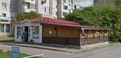 Суд дозволив демонтувати магазин-кафе на Сихові