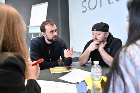 Бойко у березні отримав майже 130 тисяч гривень зарплати