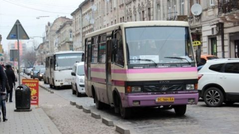 У Радехівській громаді передбачили більше мільйона гривень на компенсацію перевізникам за пільговий проїзд