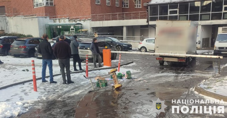 У Львові водій мікроавтобуса збив пішохода 