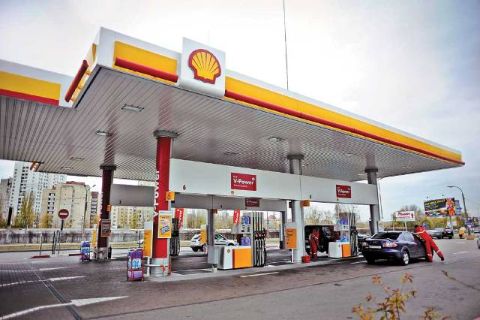 На львівських АЗС Shell подешевшав бензин