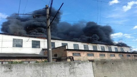 Біля Залізничного вокзалу у Львові горіло депо