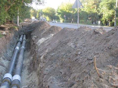 Через ремонти мешканці декількох вулиць Львова залишилися без води