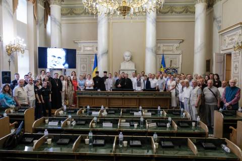 Львівщина має намір запросити Папу Римського до України