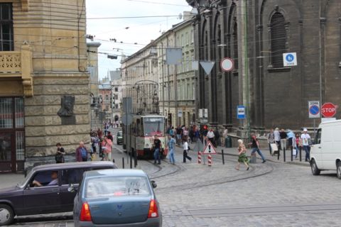 Кількість підтверджених випадків Cоvid-19 на Львівщині за добу зросла на 2951 – до 289770