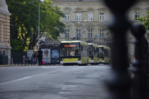 У Львові тимчасово змінили маршрут одного з тролейбусів