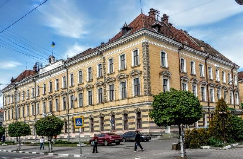 У стрийського підприємця відібрали приміщення у центрі міста