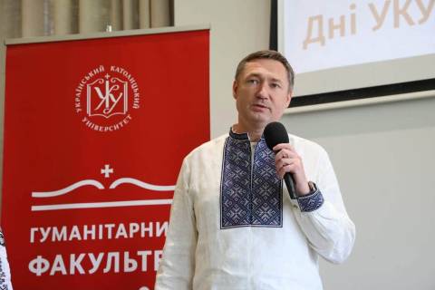 Очільник Львівської ОВА у серпні отримав майже 130 тисяч зарплати