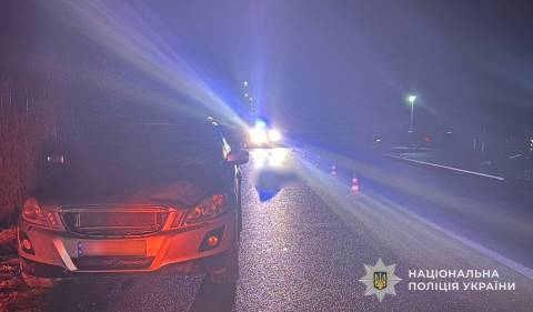 На трасі Львів – Самбір – Ужгород водій Volvo XC на смерть збив жінку