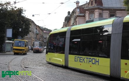 9 та 10 травня у Львові деякі трамваї курсуватимуть зі змінами