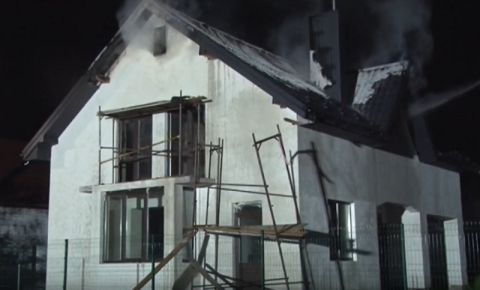 На Пустомитівщині ліквідували пожежу у житловому будинку