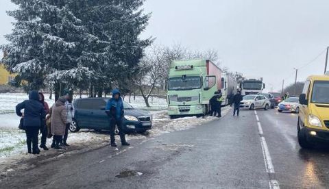 На трасі Львів – Шегині водій Mercedes-Benz на смерть збив дитину