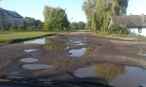 Влада Львівщини та Волині просять в Кабміну кошти на дорогу Львів-Радехів-Луцьк