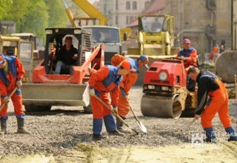 Для руху транспорту відкрито частину вулиці Куліша