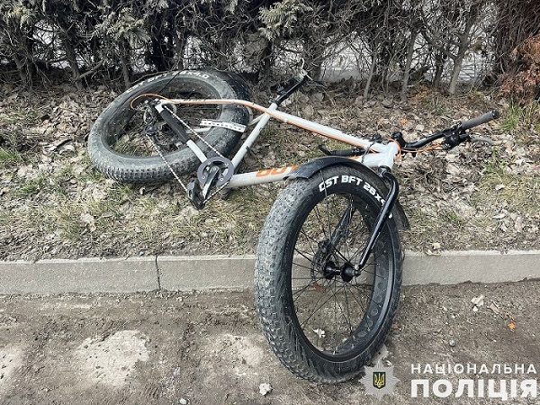 У Львові водій легковика збив велосипедиста з Нового Роздолу