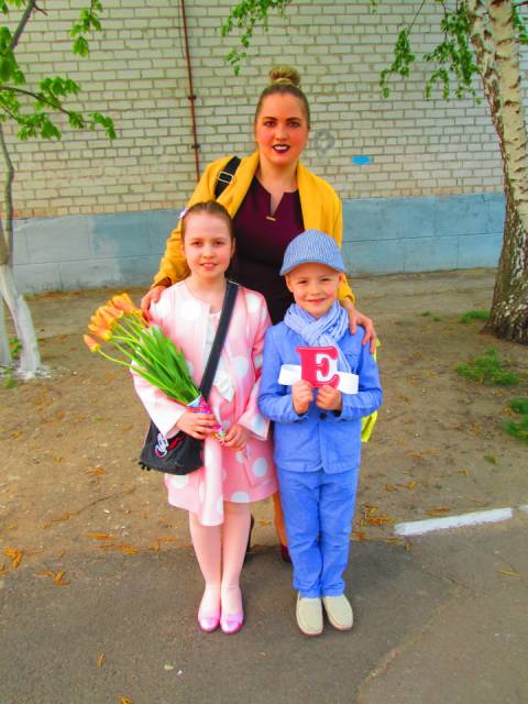 Марина Венеціанова з дітьми