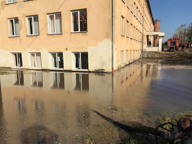 До кінця тижня у Винниках завершать ремонт водогону