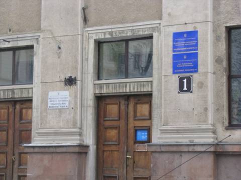 На Львівщині за останні роки удвічі зменшився обсяг бібліотечного фонду