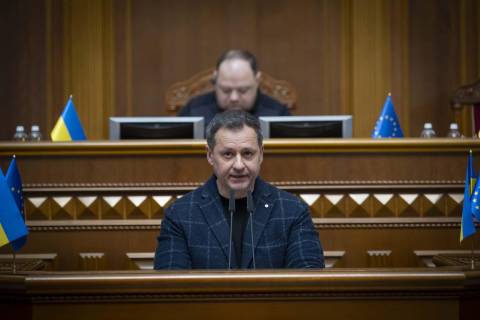 Дочка нардепа Батенка навчається у Нідерландах