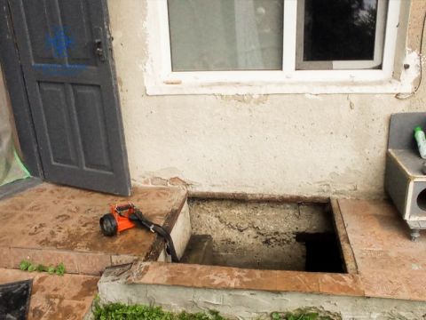 На Львівщині у підвалі будинку від отруєння загинули четверо людей