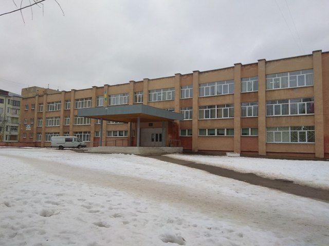 У школах Львова навчання розпочнеться у другій половині січня