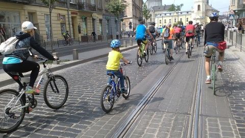 На вихідні через веломарафони у Львові тимчасово перекриють рух транспорту