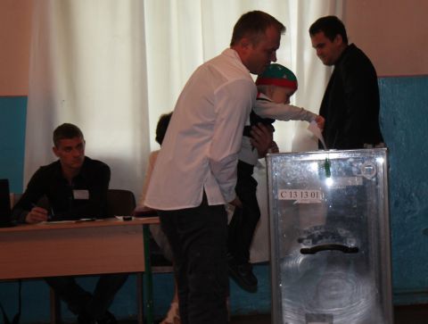 Партія регіонів виграла вибори на Львівщині
