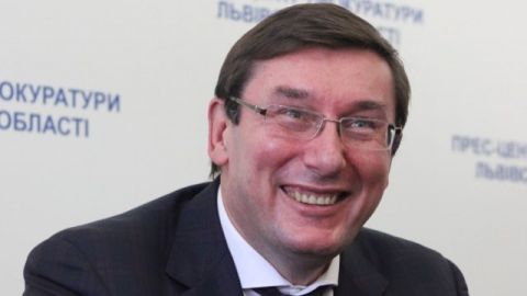 У прокуратурі Садового допитували як свідка, – Луценко