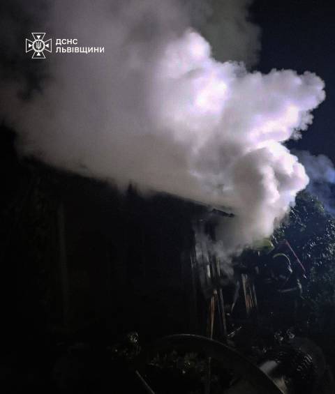 На Стрийщині зайнявся житловий будинок