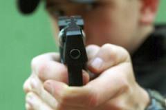 На Львівщині затримали хлопця, який обстрілював людей пневматичним пістолетом